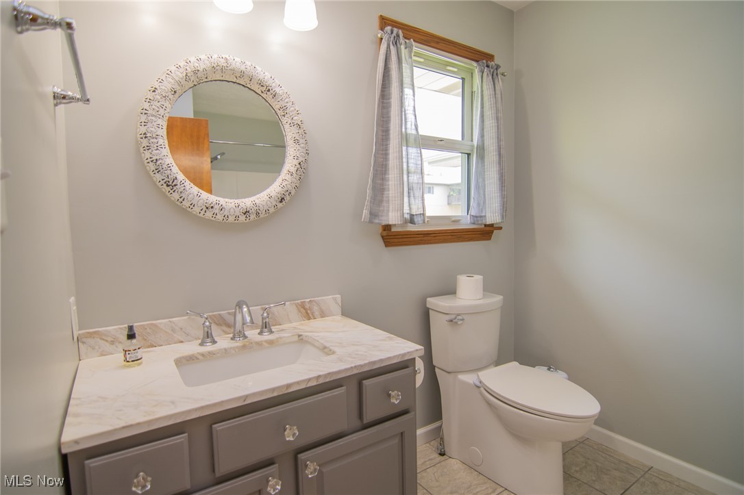 53350 High Ridge Road, Bridgeport, Ohio image 16