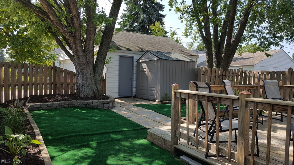 Ridgewood 01 - Residential