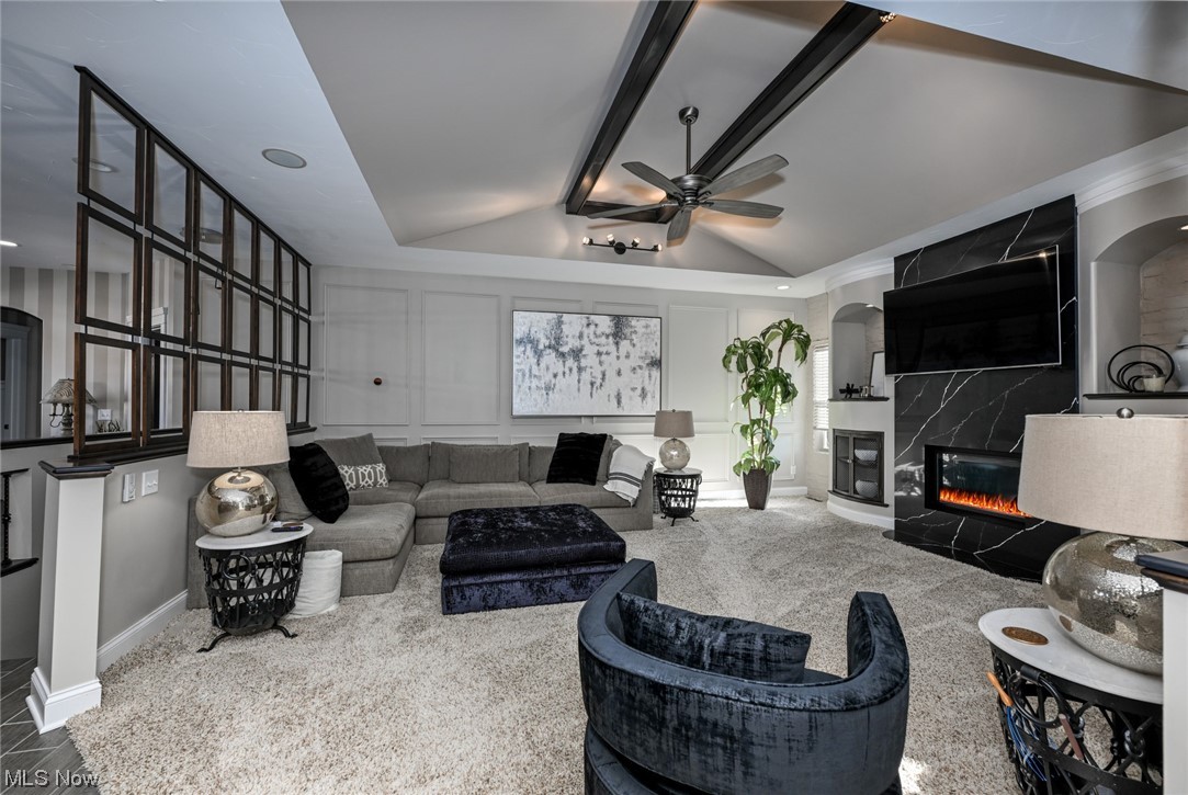 Saint James Place 10 - Residential