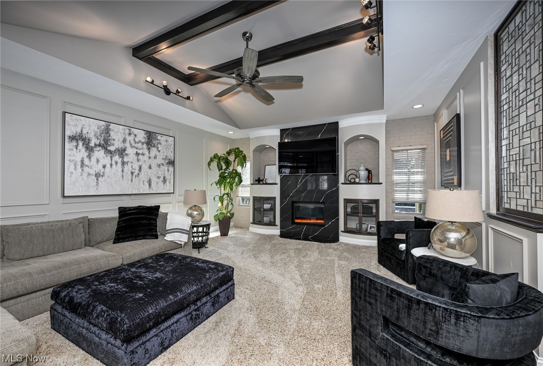 Saint James Place 10 - Residential