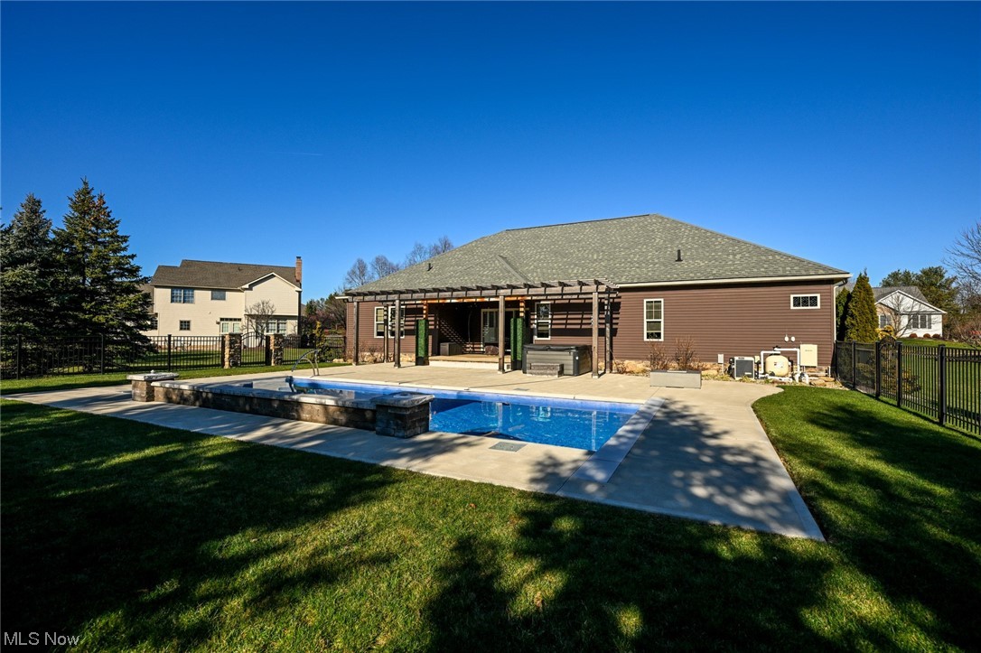 Saint James Place 10 - Residential