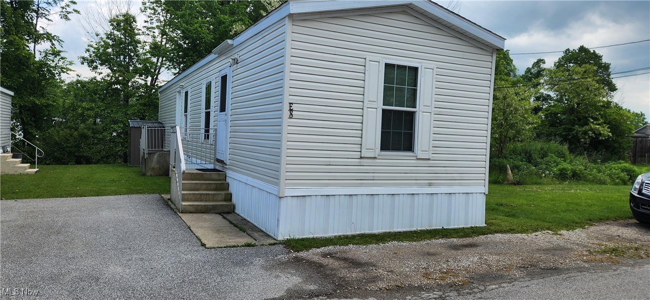 5411 N River Road #E8, Geneva, Ohio image 2