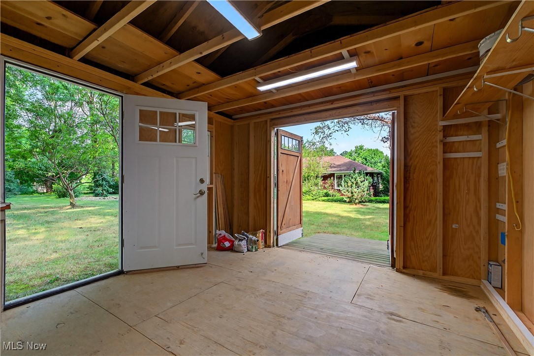 Mayfield Heights, Ohio 44124, United States, 3 Bedrooms Bedrooms, ,2 BathroomsBathrooms,Residential,Pending,181416