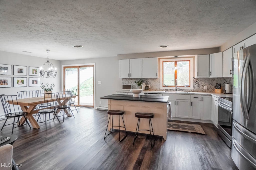 7606 Ravine Drive, North Canton, Ohio image 8