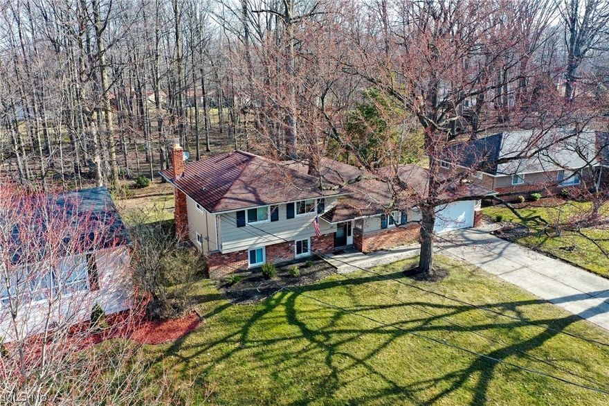 Must see home in the sought after Scottish Highlands neighborhood!  Lots of updates throughout. Open concept first floor with a spacious kitchen leading into the living room, with access to a full size patio and wooded/private back yard.   Lower level has a rec room with fireplace,  a bonus room/office, half bath, and laundry.   Upper level has three bedrooms, an updated common bathroom and also a recently updated master bath. Extra attic storage from drop down in garage.  In order to be fair to all buyers, sellers will not respond to offers until the property has been on the market for five days.  Look for the video with aerials on your favorite real estate portal!

HIGHEST AND BEST OFFERS DUE BY 6PM SATURDAY 4/17/2021.