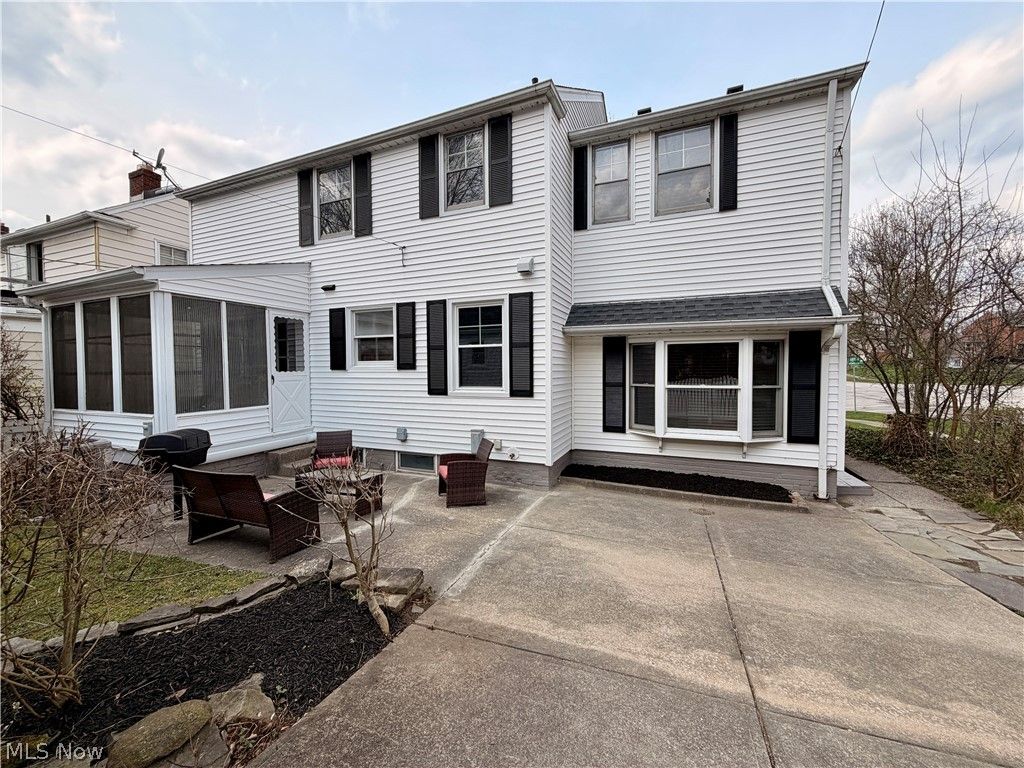 Photo of 3954 Meadowbrook Boulevard, University Heights, OH 44118 (MLS # 5198442)