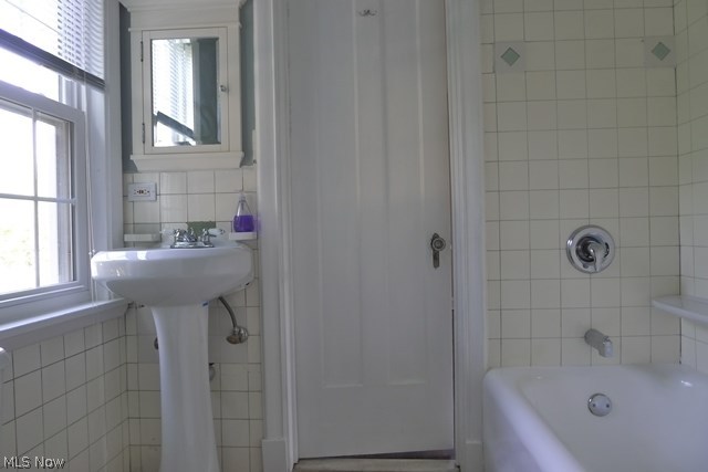 Van Sweringen Cos 16 - Residential Lease