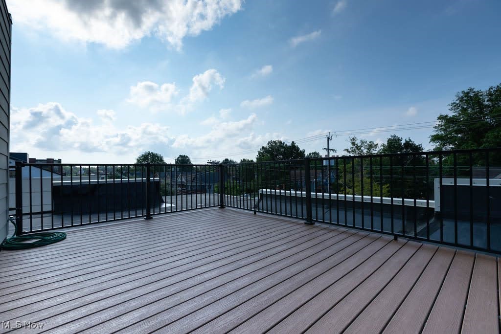 Larchmere Court Condos - Residential