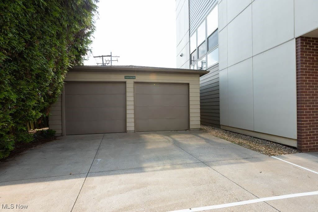 Larchmere Court Condos - Residential