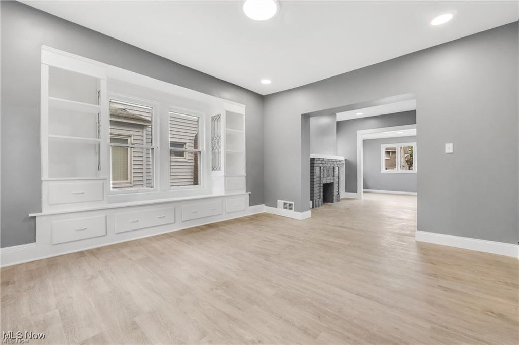 Cleveland Heights, Ohio 44112, United States, 4 Bedrooms Bedrooms, ,1 BathroomBathrooms,Residential,Active,230624