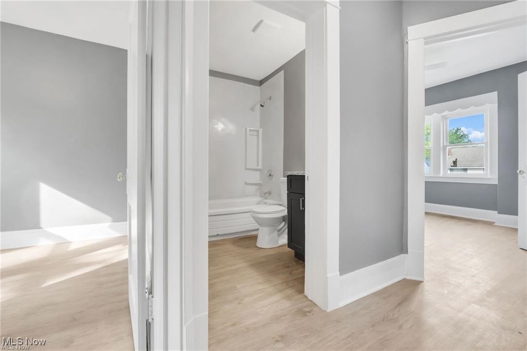 Cleveland Heights, Ohio 44112, United States, 4 Bedrooms Bedrooms, ,1 BathroomBathrooms,Residential,Active,230624