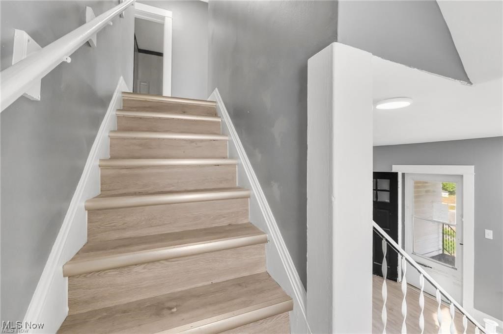 Cleveland Heights, Ohio 44112, United States, 4 Bedrooms Bedrooms, ,1 BathroomBathrooms,Residential,Active,230624