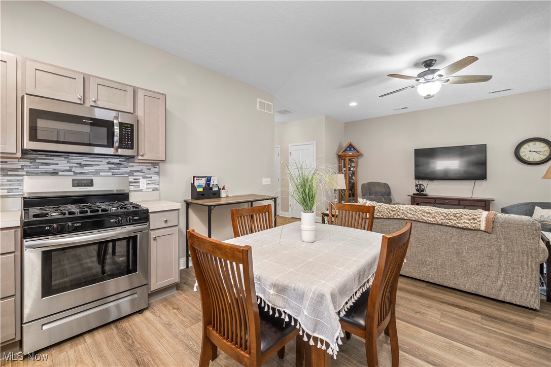 664 Treadway Boulevard, Sheffield Lake, Ohio image 19