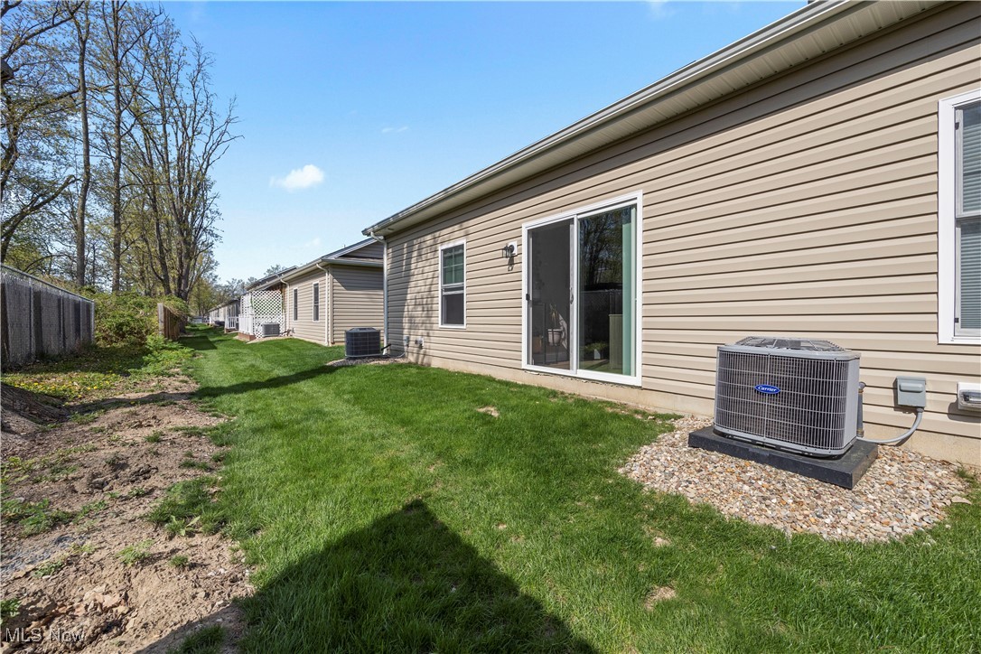 664 Treadway Boulevard, Sheffield Lake, Ohio image 28