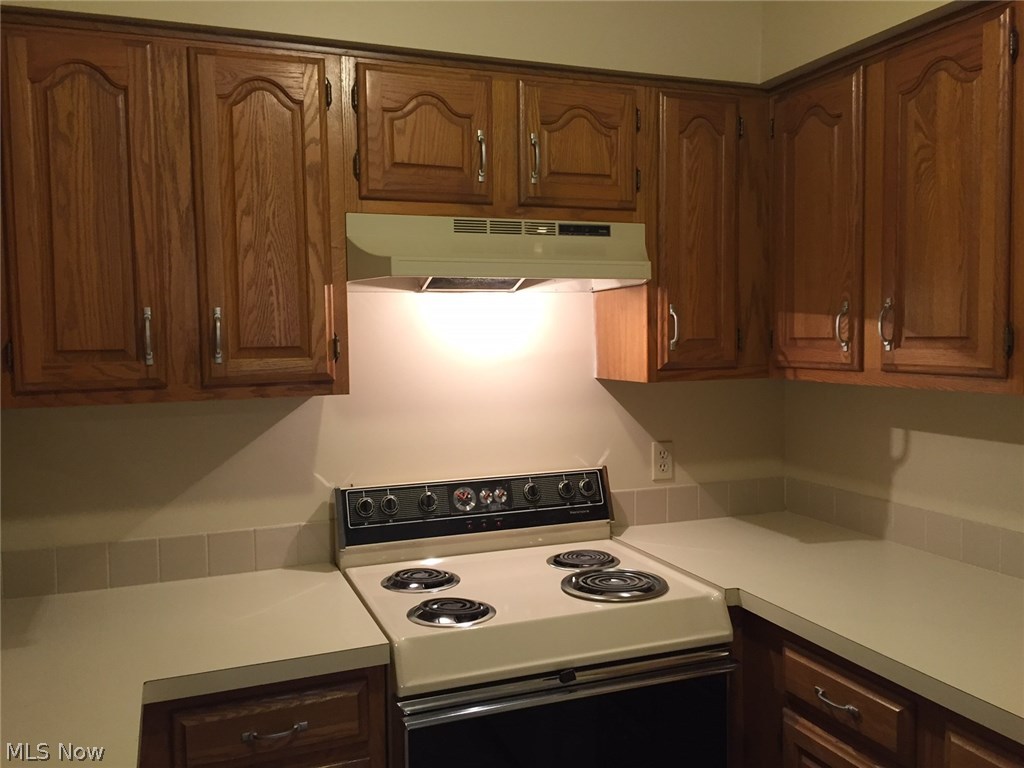 River`s Edge Condo - Residential