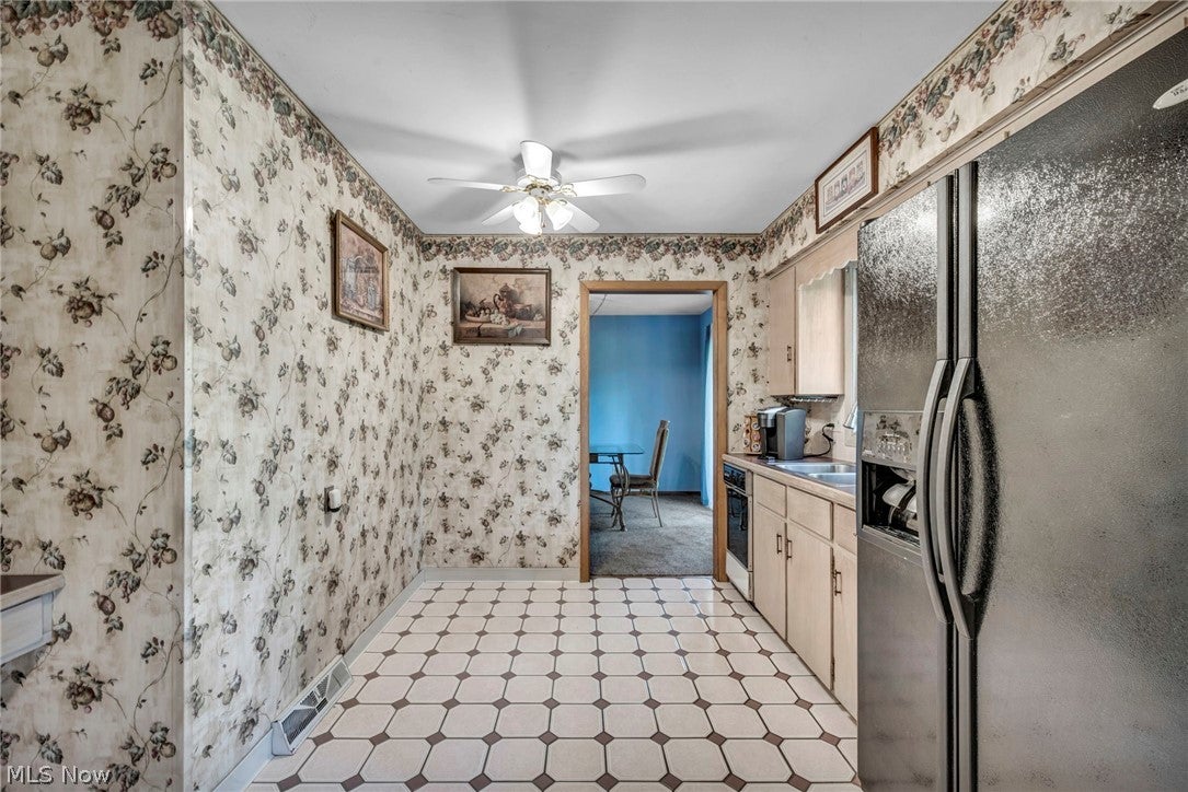 295 Hillsdale Circle