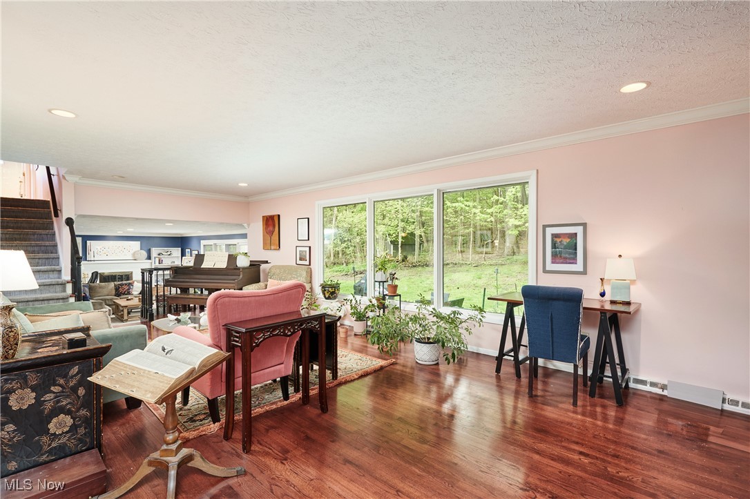5680 Ledgebrook Lane, Solon, Ohio image 8