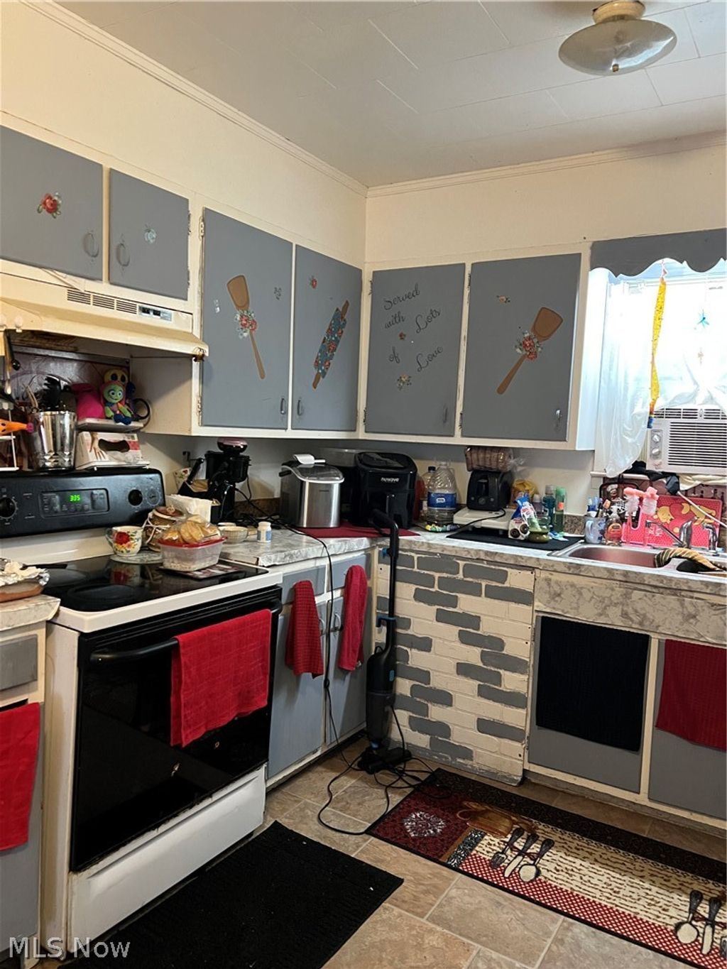 Photo of 5418 Fort Avenue, Ashtabula, OH 44004 (MLS # 5220967)
