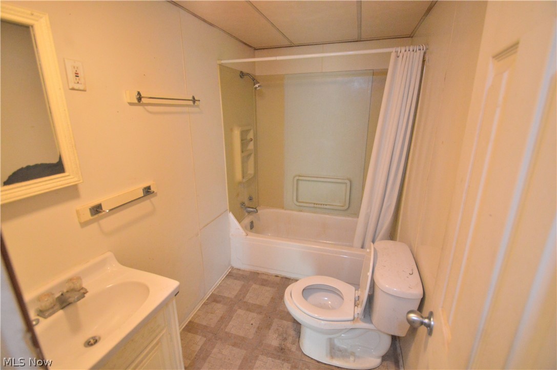 City/Youngstown - Residential