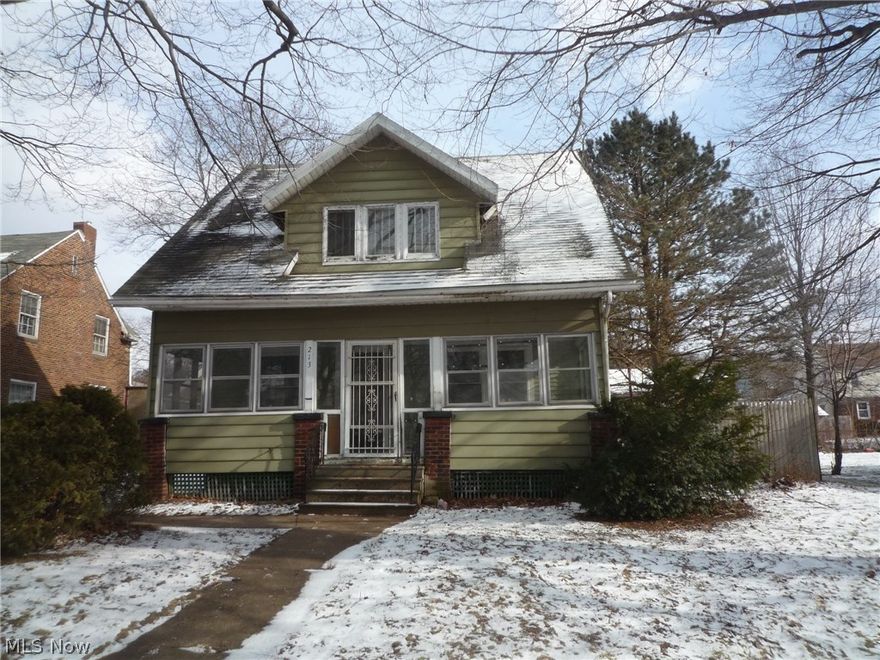 This property is  pursuan to the Terms and Conditions (minimus may apply).  This is a reserve sale, and all offers are subject to seller approval.    Online event will begin 02/03/2018 and end 02/07/2018.