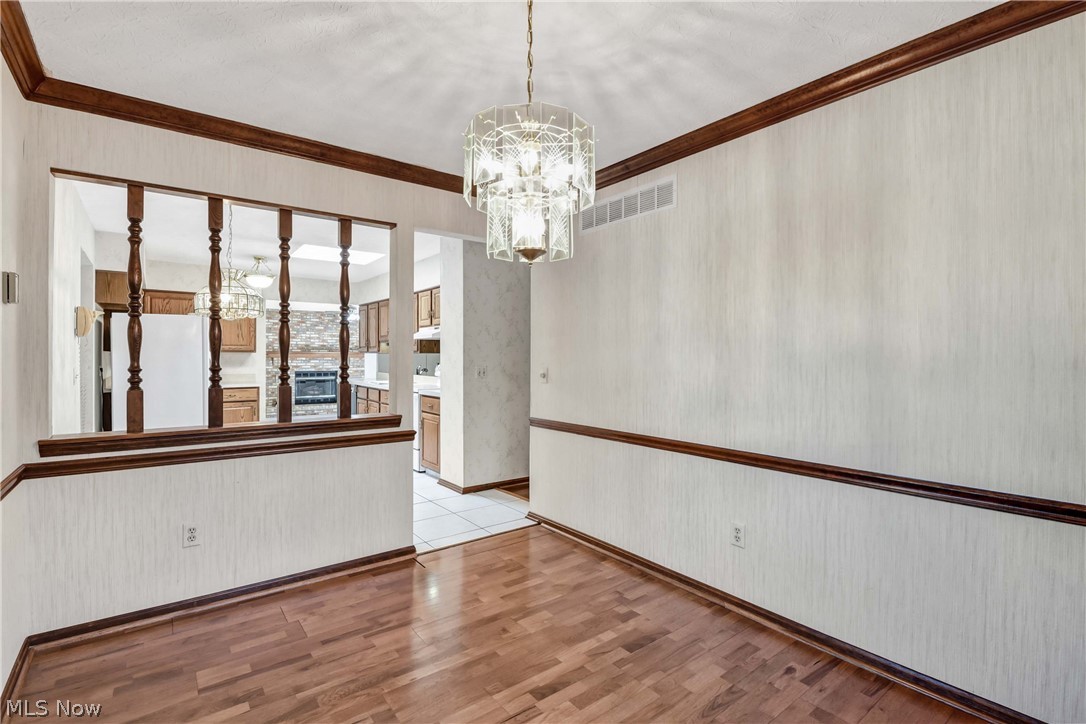 7515 Companys 02 - Residential