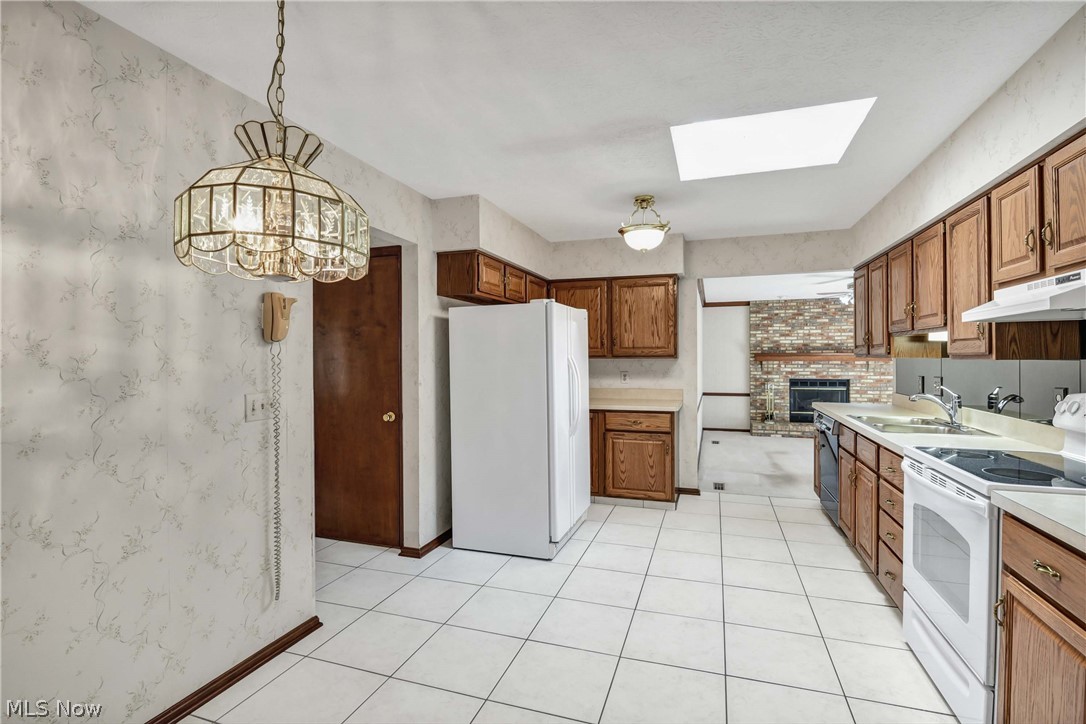 7515 Companys 02 - Residential