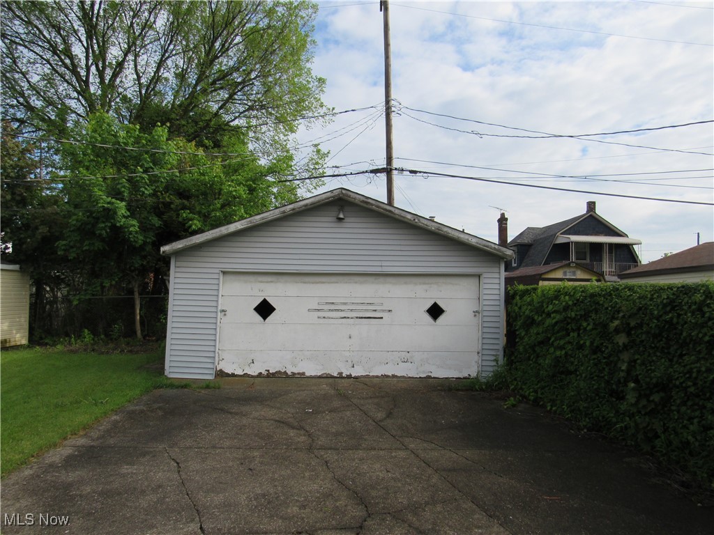 16405 Glendale Avenue, Cleveland, Ohio image 30