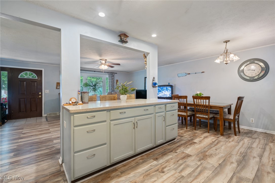 148 Duff Drive, Avon Lake, Ohio image 25