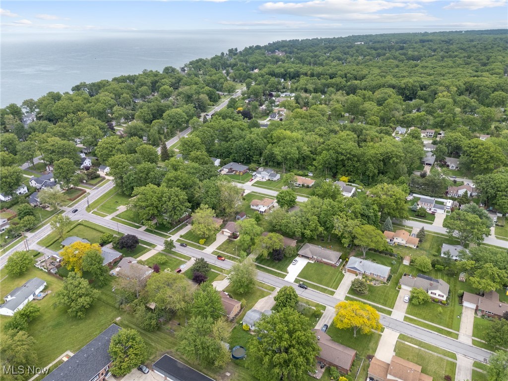 148 Duff Drive, Avon Lake, Ohio image 16