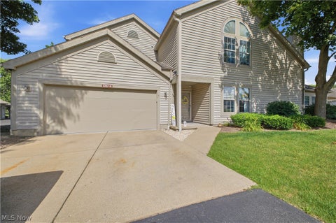 Photo for 126 N Aspen Court 4