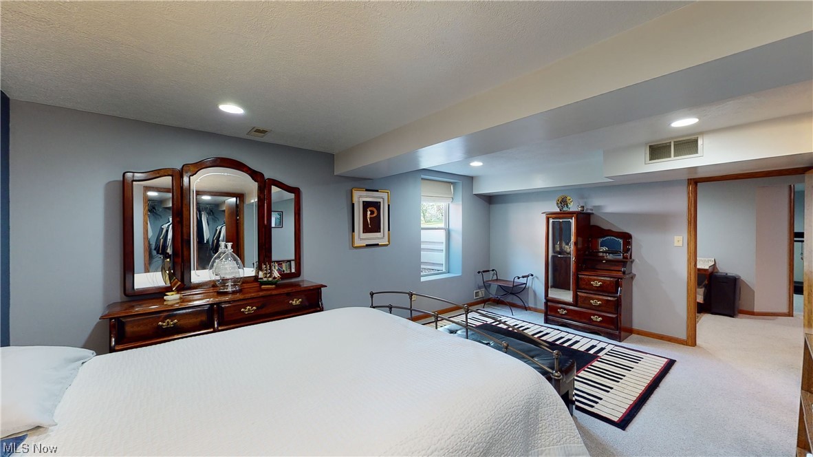 Ivanhoe Woods - Residential