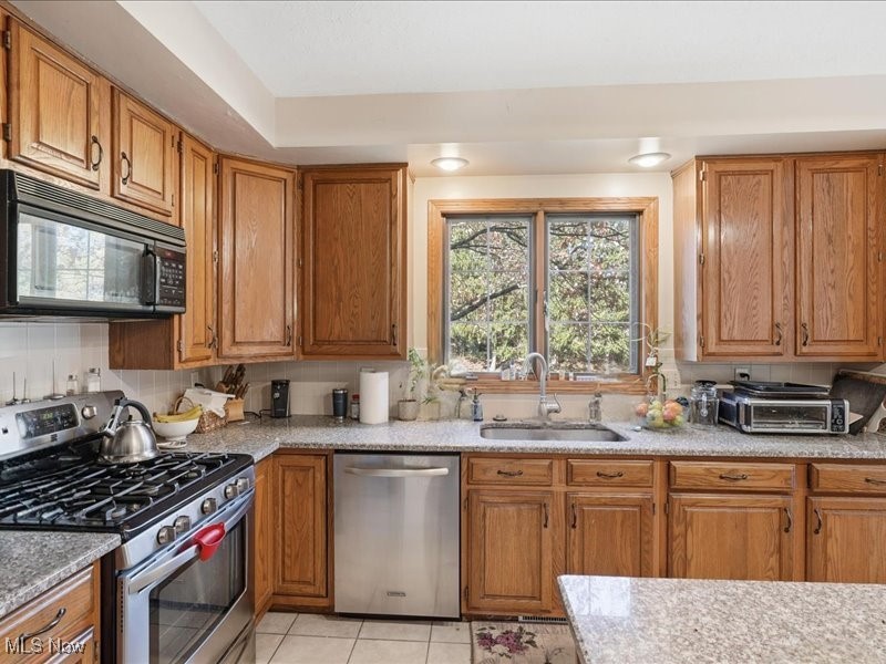 Weston Hills - Residential