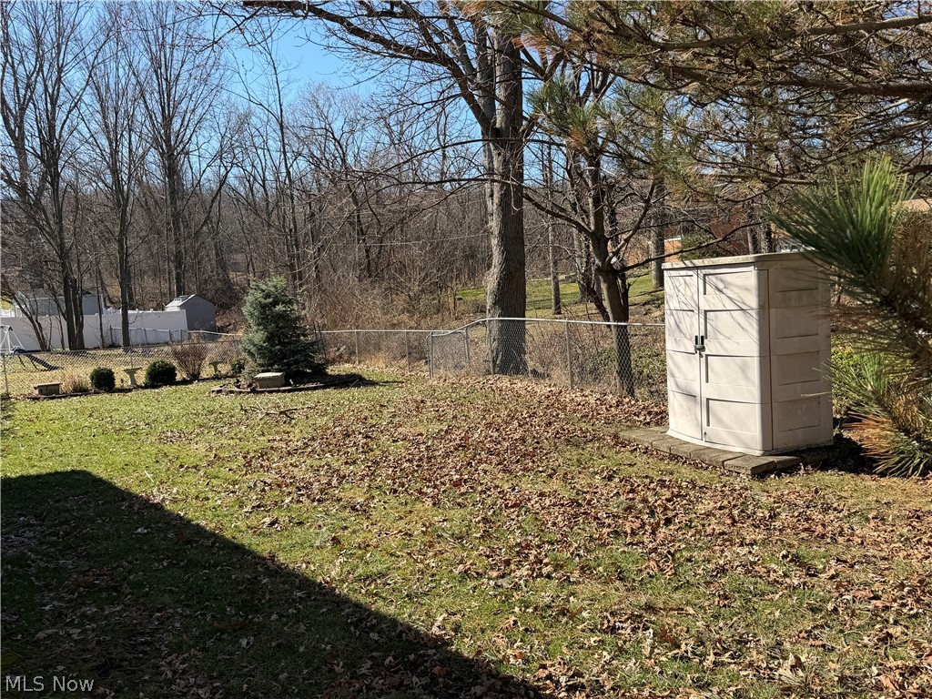 5860 N Crossview Road