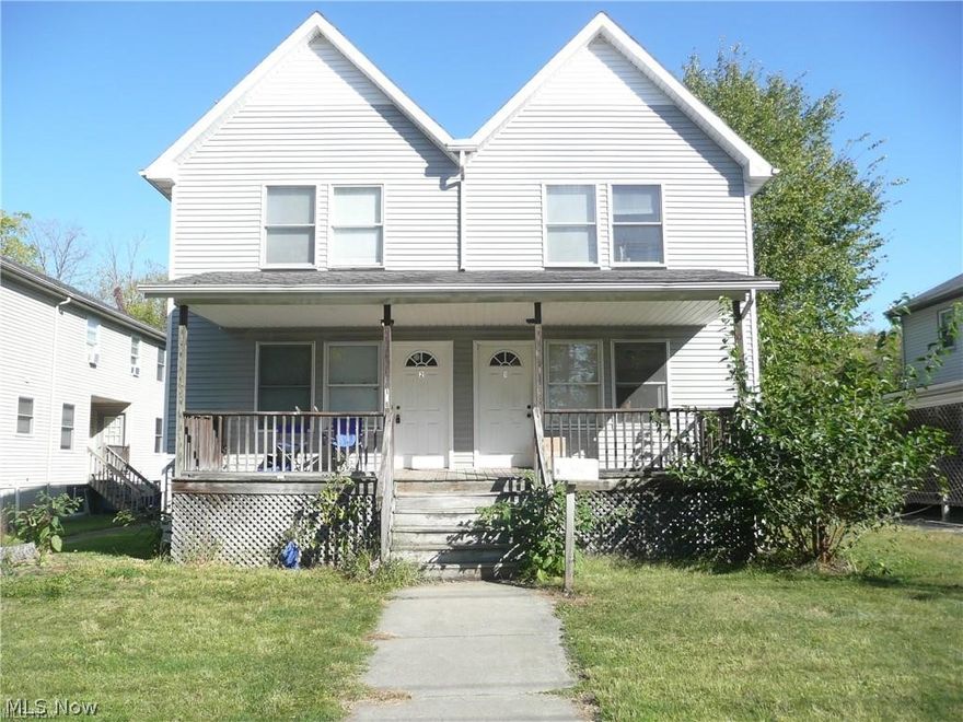 Great investment opportunity for investors.  Built in 2002, solid construction with College housing in mind.  This unit complex is located in close proximity to Oberlin College and has maintained 100% occupancy for almost 20 years during school years. 2 building, both are duplexes, parcels are connected and cannot be split.  Second address is 126 E Lorain