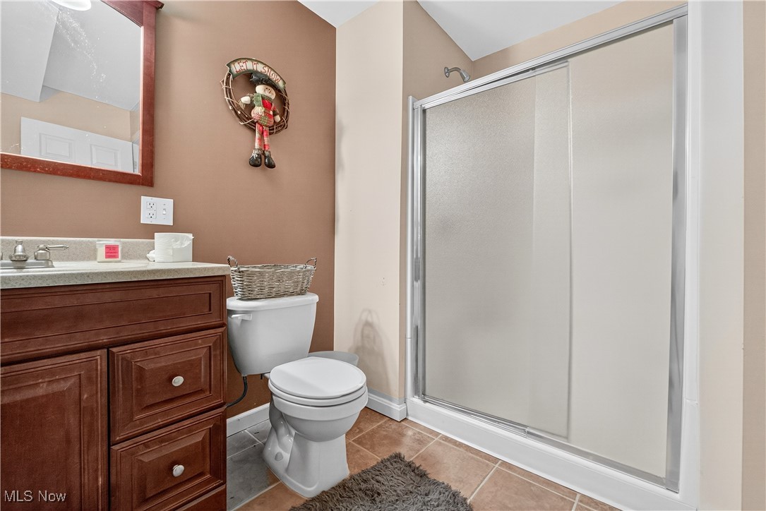 Twinsburg, Ohio 44087, United States, 4 Bedrooms Bedrooms, ,4 BathroomsBathrooms,Residential,Active,220425