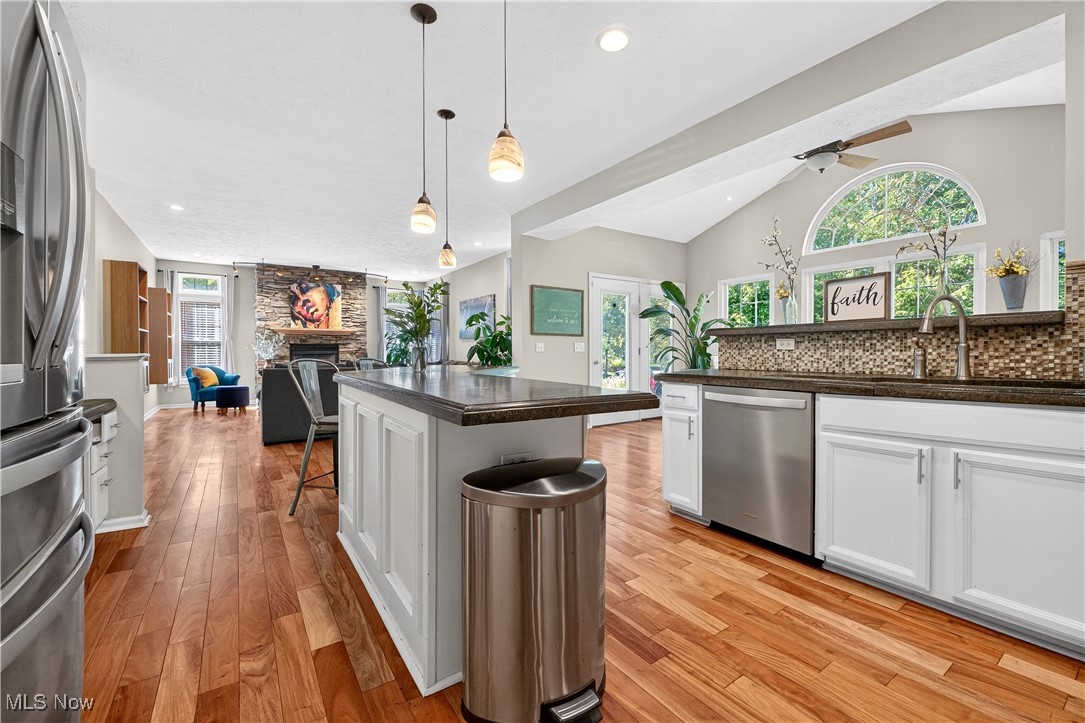 Twinsburg, Ohio 44087, United States, 4 Bedrooms Bedrooms, ,4 BathroomsBathrooms,Residential,Active,220425