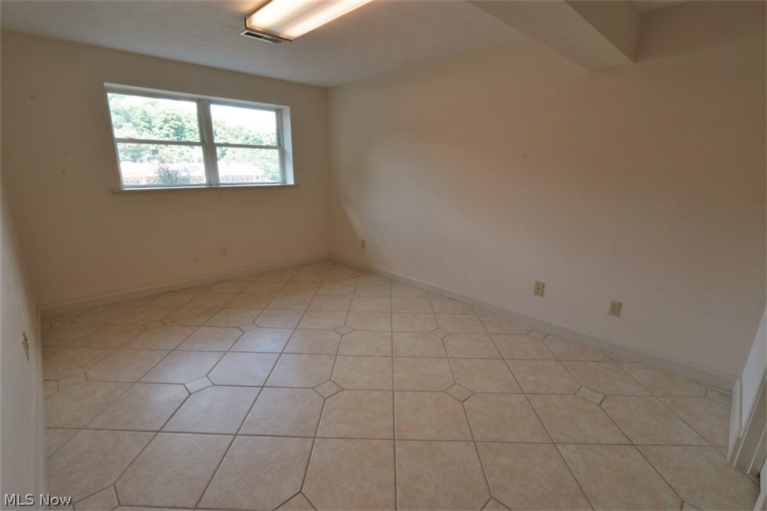 Whisperingwinds - Residential