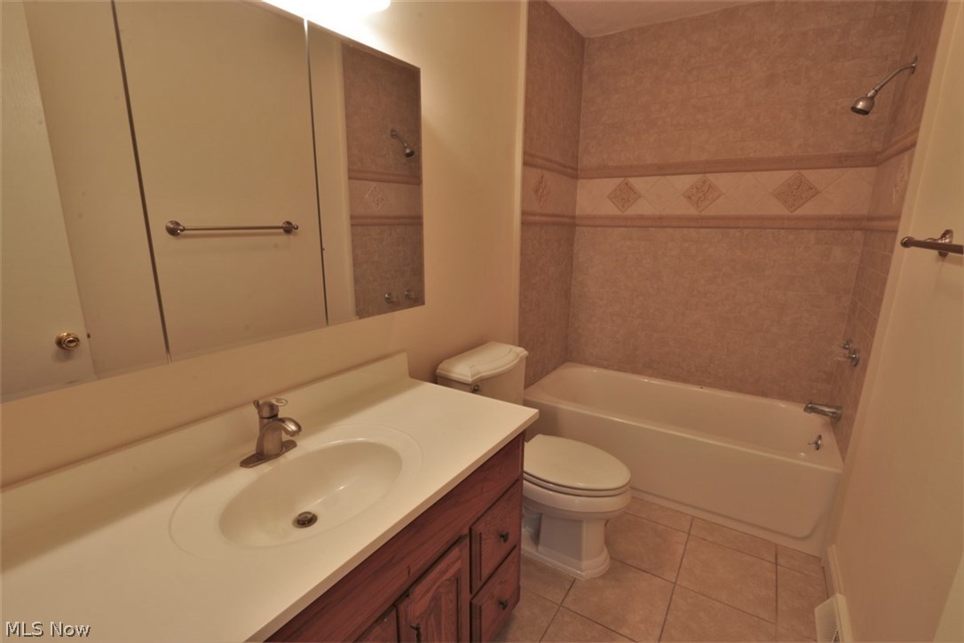 Whisperingwinds - Residential