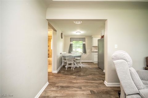 Tiny photo for 40 Woodleigh Court, Austintown, OH 44511 (MLS # 5178964)