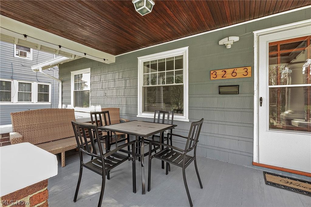 Photo of 3263 Euclid Heights Boulevard, Cleveland Heights, OH 44118 (MLS # 5196683)