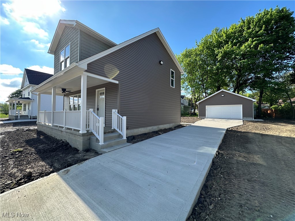 725 Mineral Springs Avenue, Youngstown, Ohio image 2