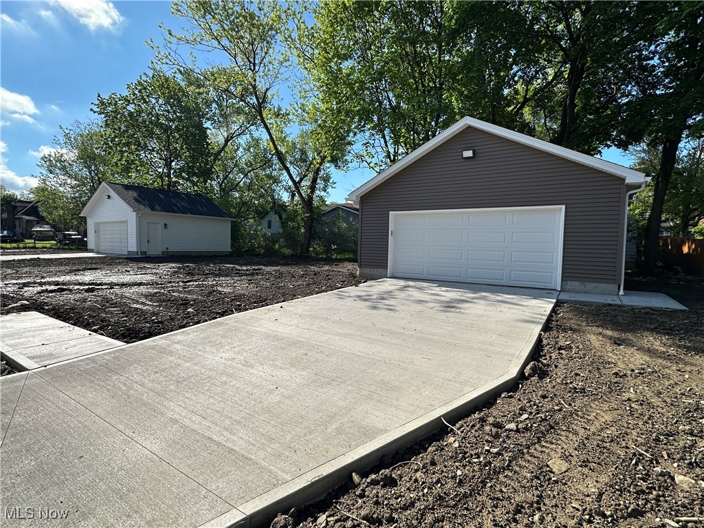 725 Mineral Springs Avenue, Youngstown, Ohio image 4
