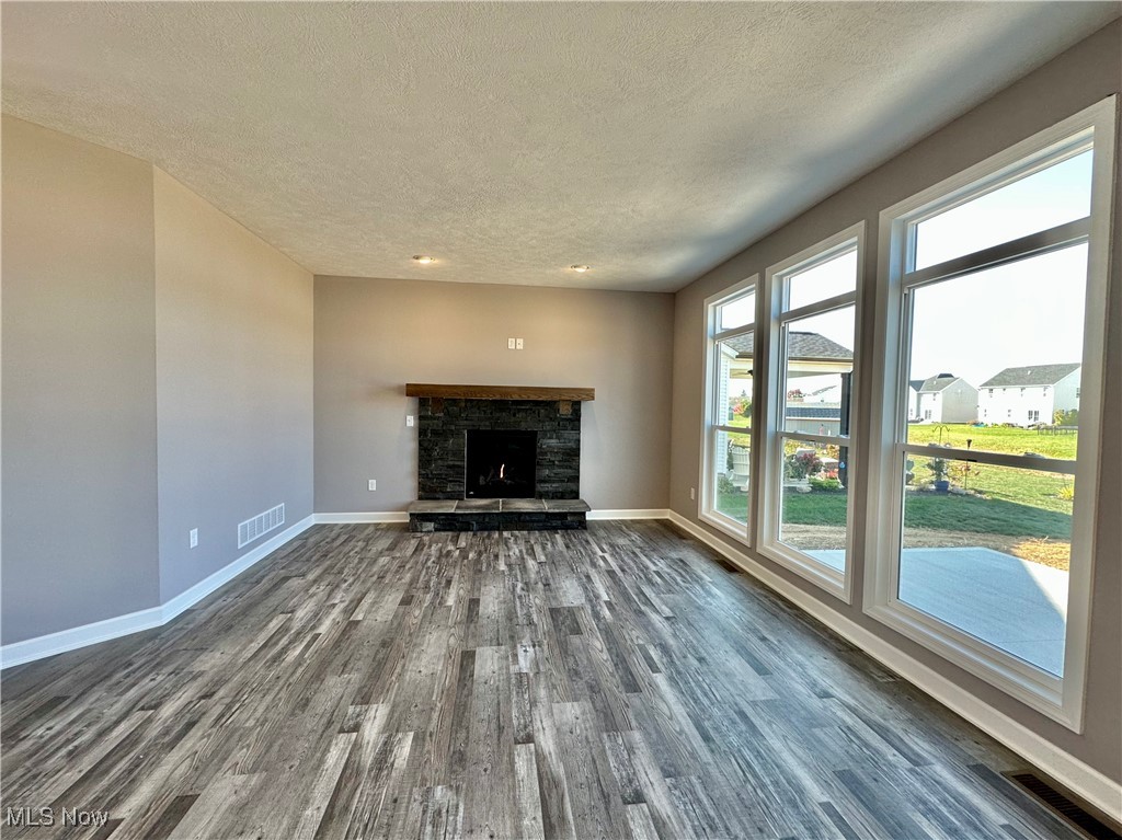 Oldestone Crossing - Residential