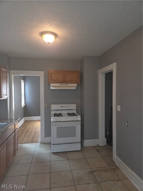 Tiny photo for 3609 Normandy Road, Shaker Heights, OH 44120 (MLS # 5240770)