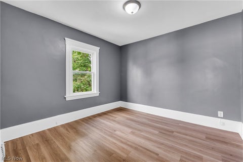 Tiny photo for 3514 Leopold Avenue, Cleveland, OH 44109 (MLS # 5255513)