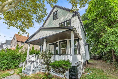 Tiny photo for 3514 Leopold Avenue, Cleveland, OH 44109 (MLS # 5255513)