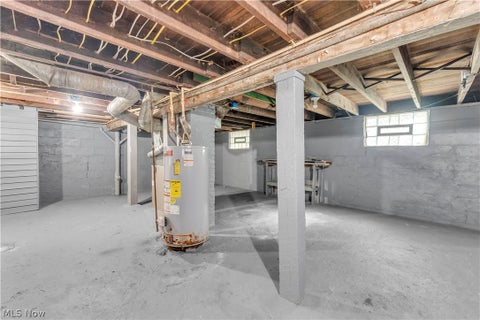 Tiny photo for 3514 Leopold Avenue, Cleveland, OH 44109 (MLS # 5255513)