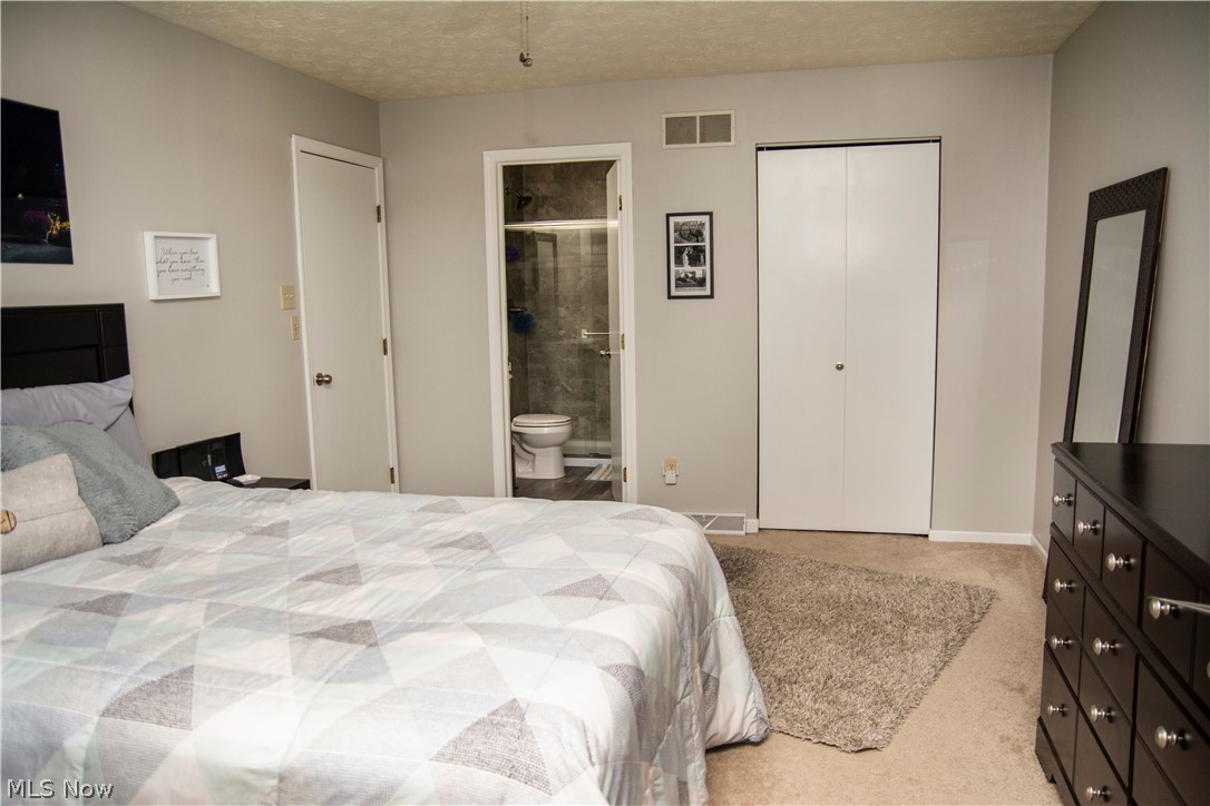 Highlands Mdws 04 - Residential