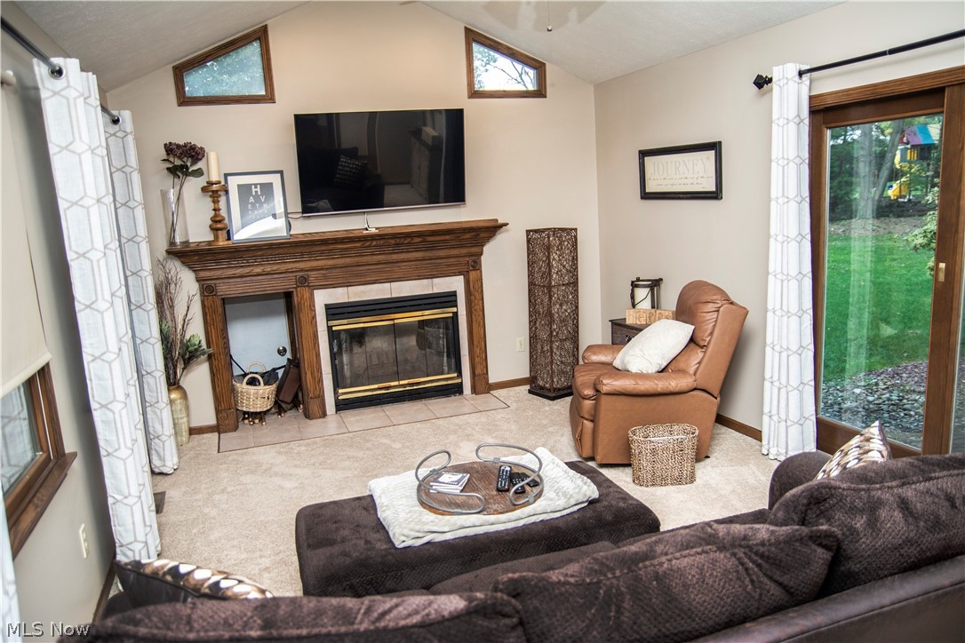 Highlands Mdws 04 - Residential