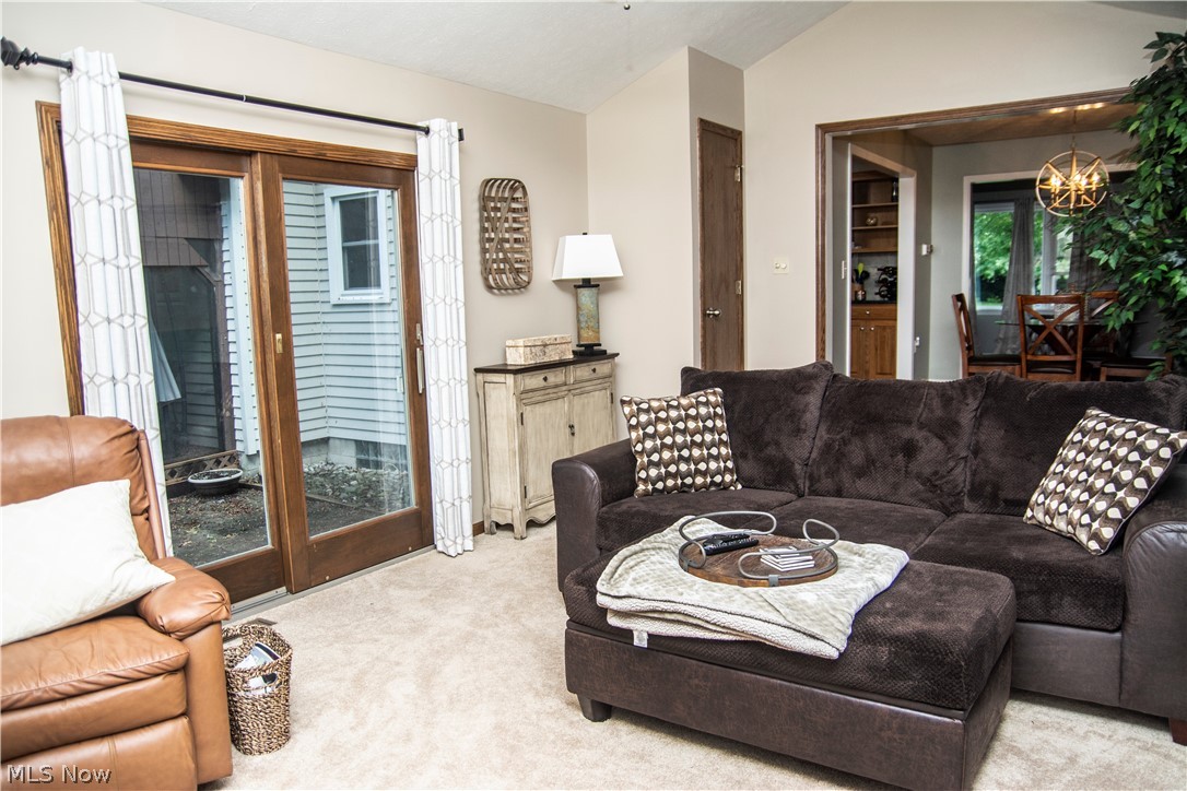 Highlands Mdws 04 - Residential